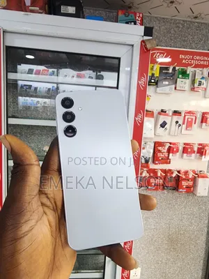 Samsung Galaxy A16 128 GB White