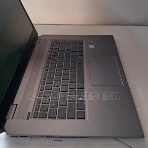 Laptop HP ZBook Studio G5 32GB Intel Core i7 SSD 512GB
