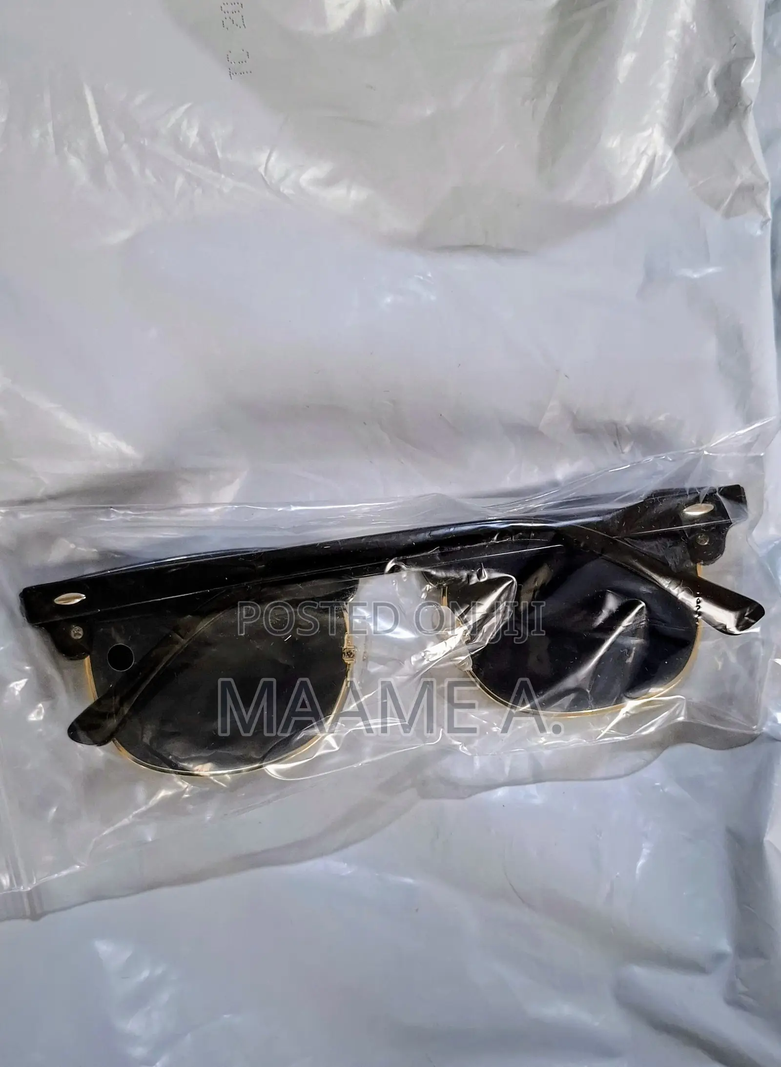 Pair Oval Shaped Sunglass