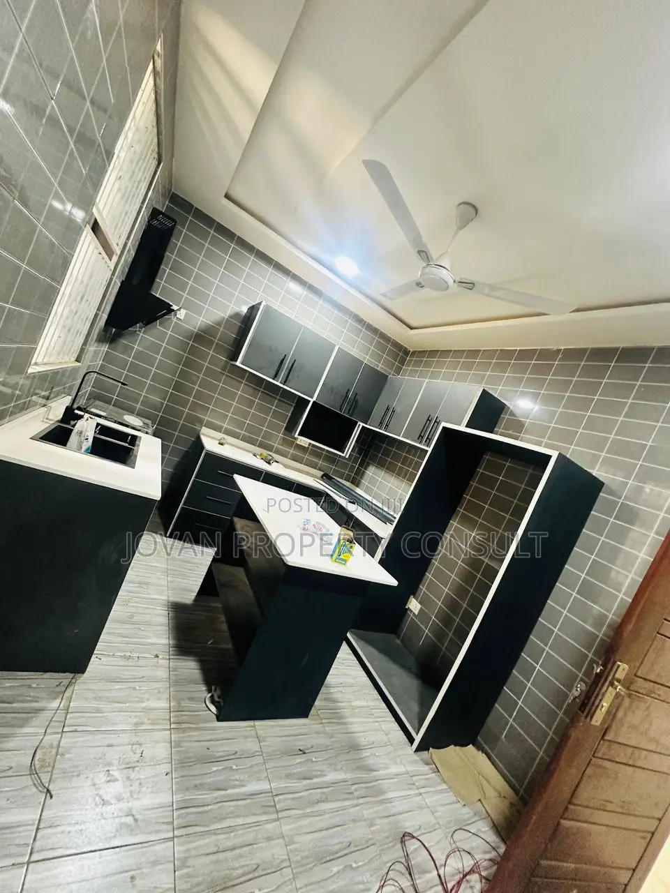 3bdrm House in Ofankor Barrier, Achimota for sale