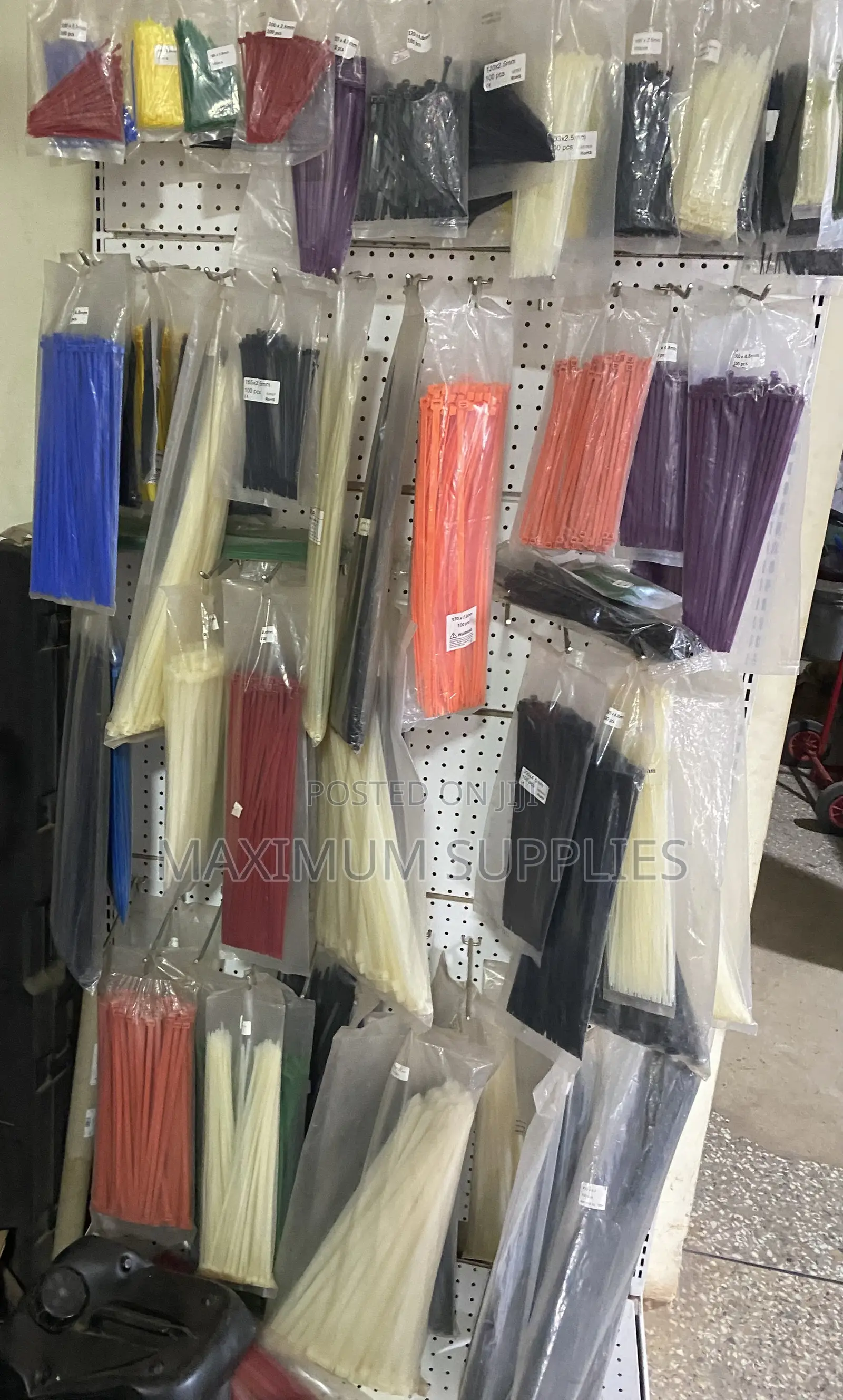 Cable Ties Available in All Sizes and Colors