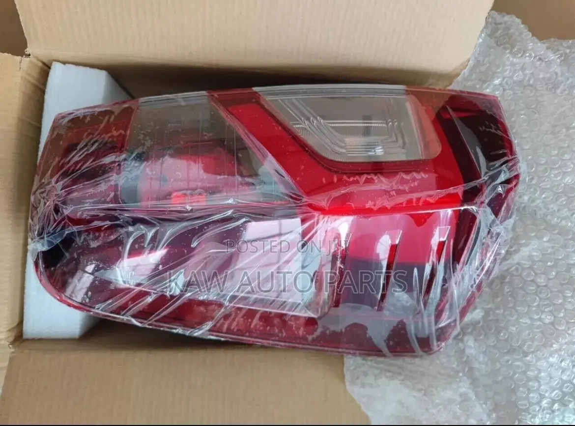 2020,2021,2022,2023,2024 Taillights for Nissan Navara Np300