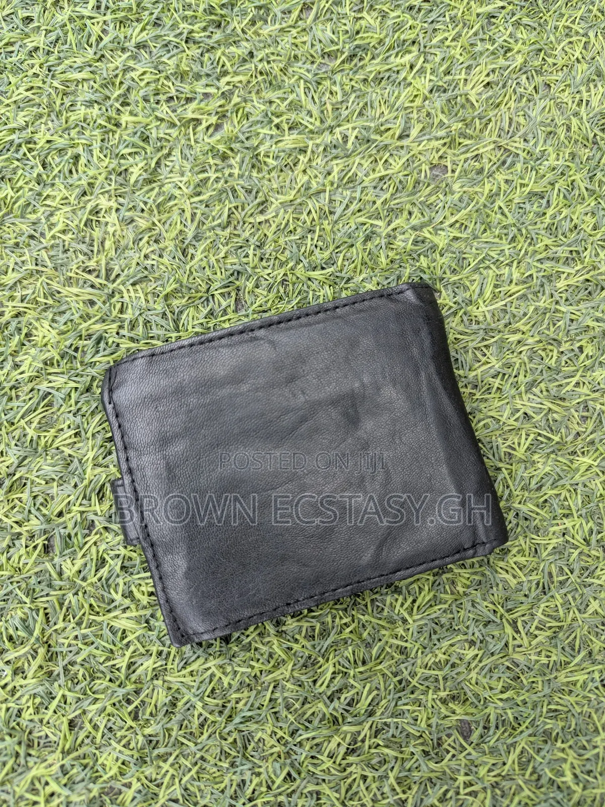 Home Used Wallet, Lots of Card Slots