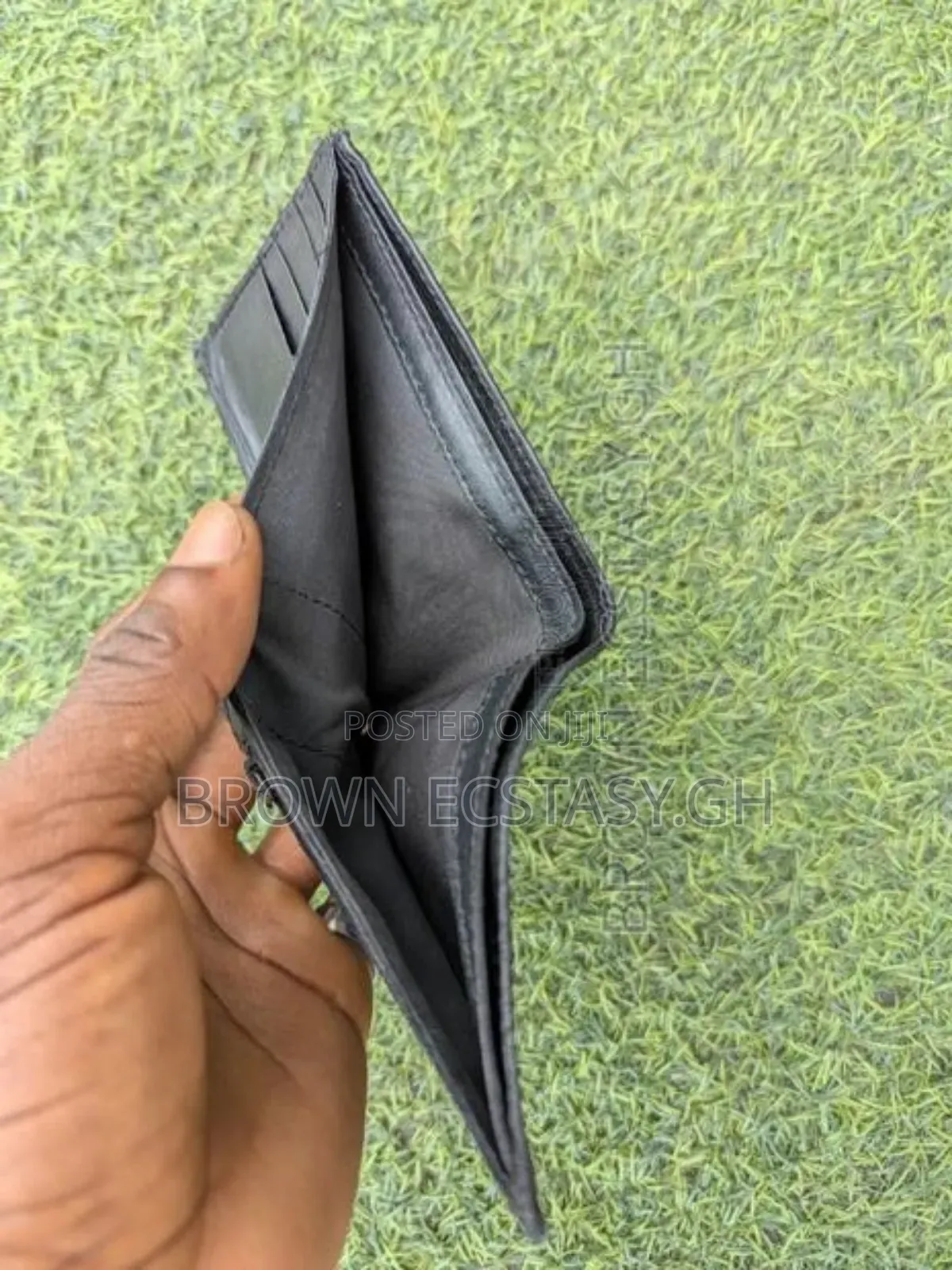 Home Used Wallet, Lots of Card Slots