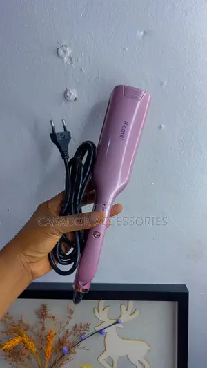 Kemei Professional Straightener