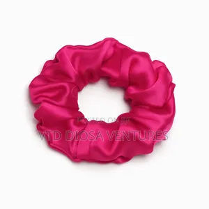 Cute 5 Pieces Scrunchies Hair Accessories