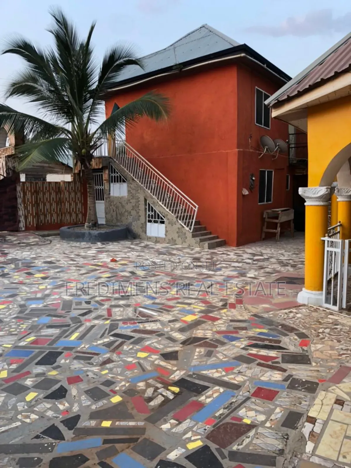 9bdrm Apartment in Fredimens Real, Afigya-Kwabre for sale
