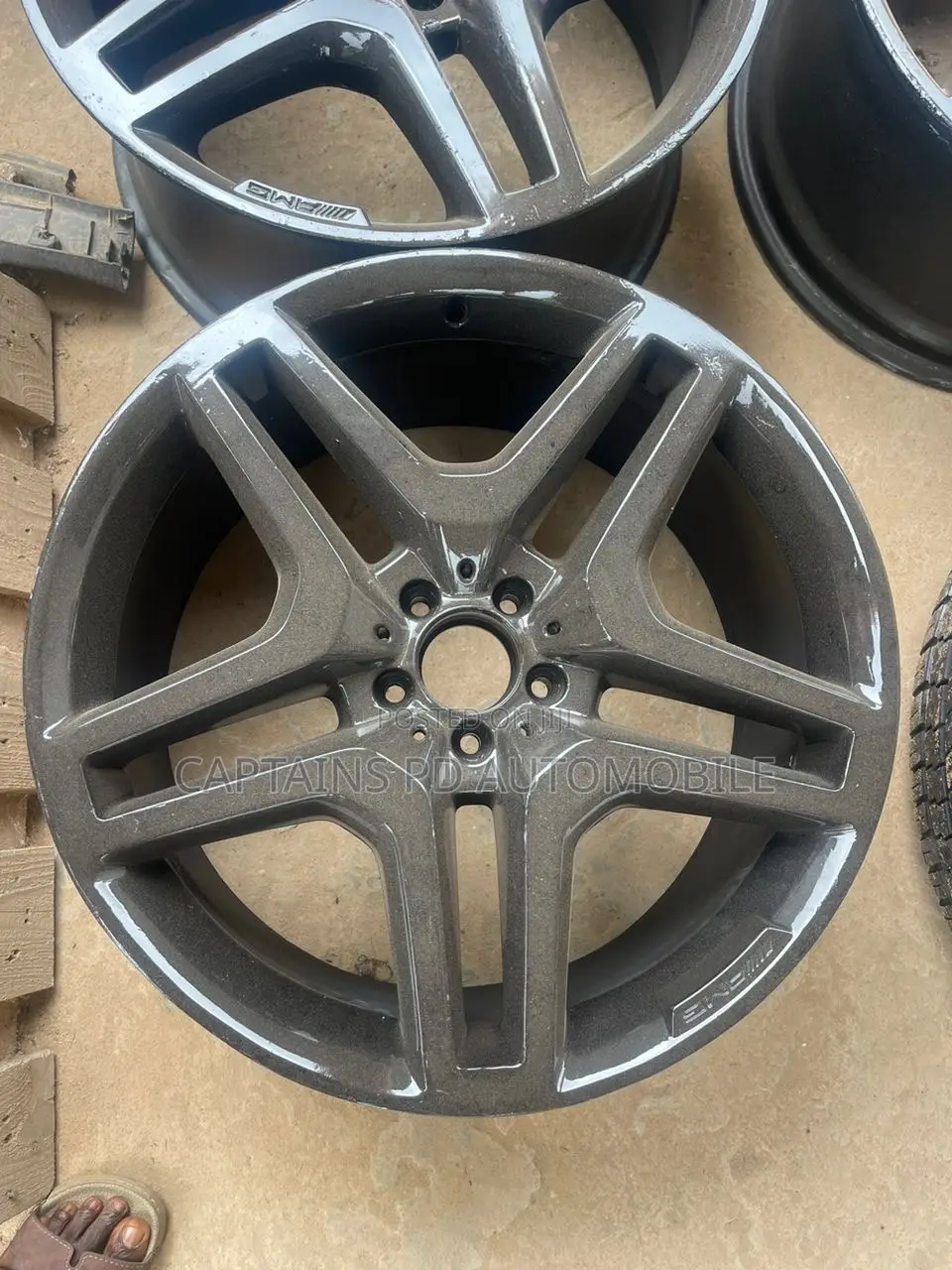 Benz GLS 550 Set of Rims