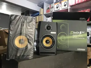 Studio Monitors (Double)