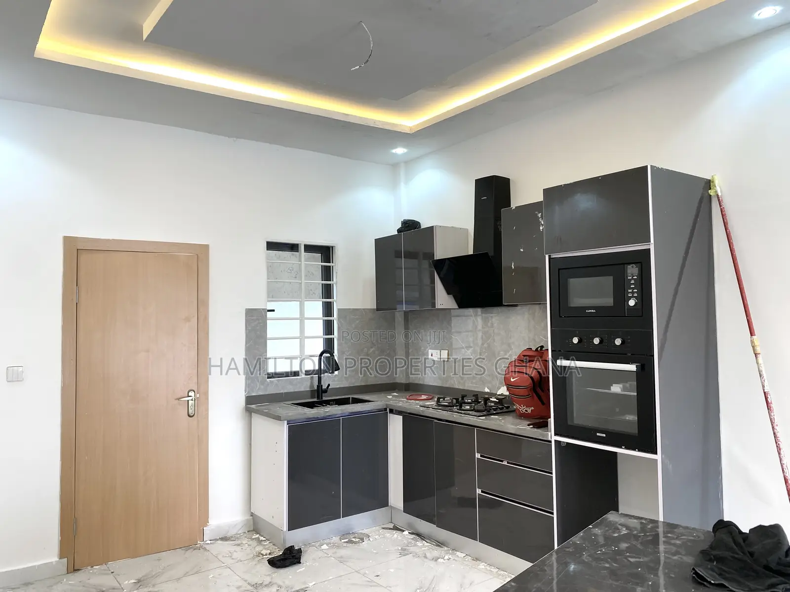2bdrm House in Hamilton, School Junction for sale