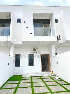 2bdrm House in Hamilton, School Junction for sale