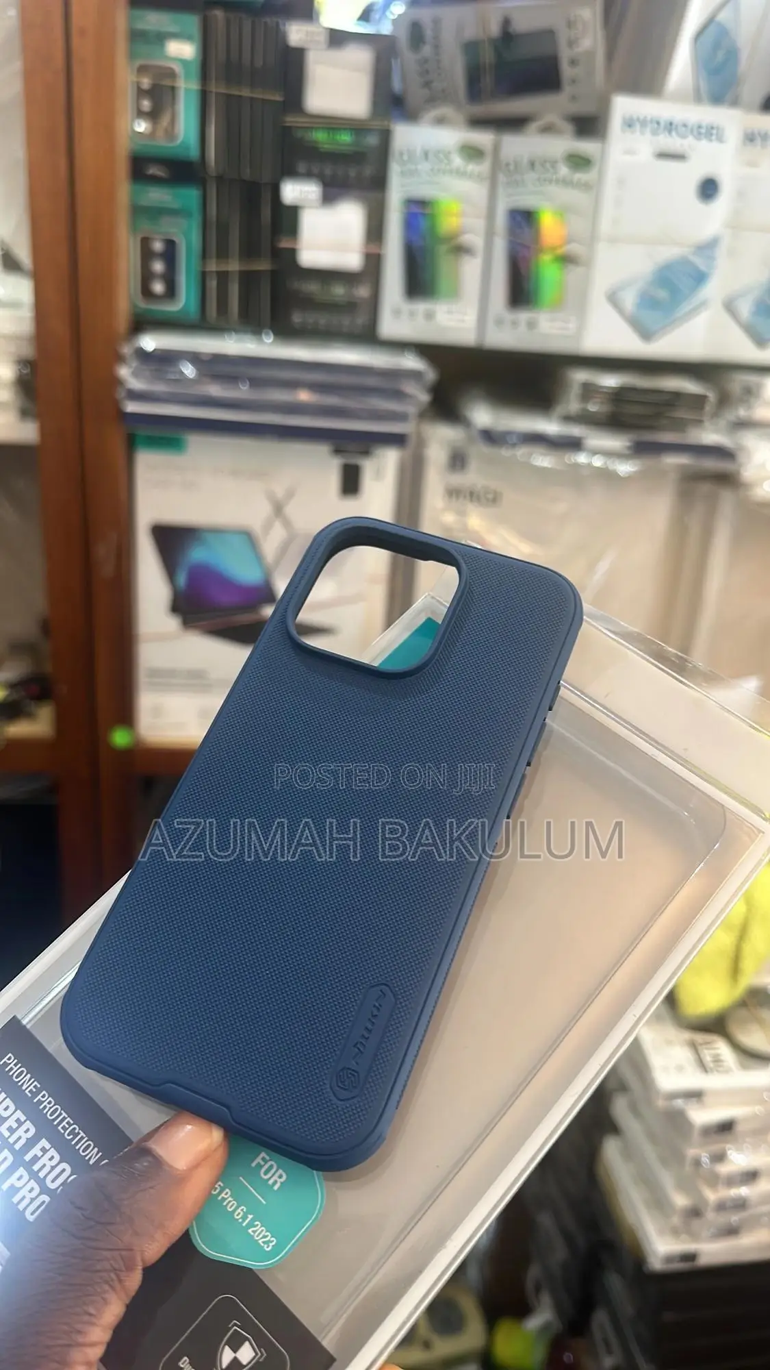 iPhone15 Pro Max/15 Pro/15 15+ Frosted Shield Magnetic Case
