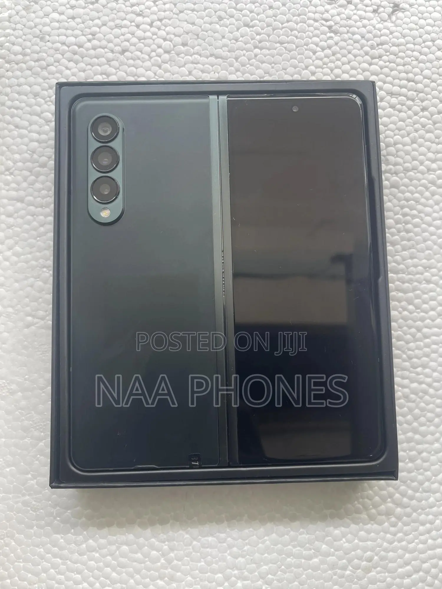 New Samsung Galaxy Z Fold3 5G 256 GB Black