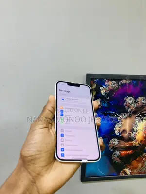 Apple iPhone 13 128 GB White