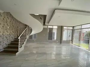 4bdrm House in West Trassaco, Otano for rent