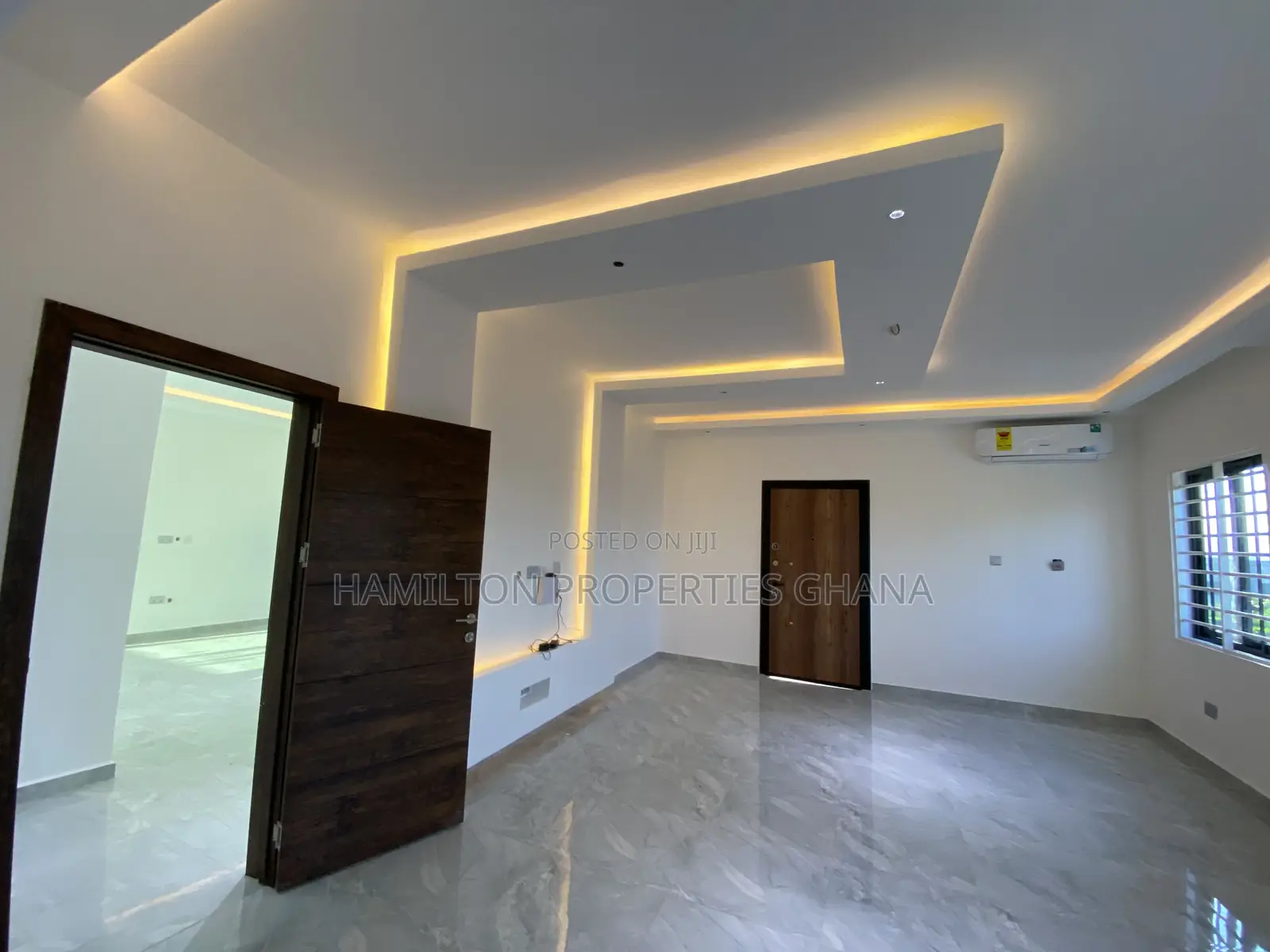 4bdrm House in Lakeside Estate for sale