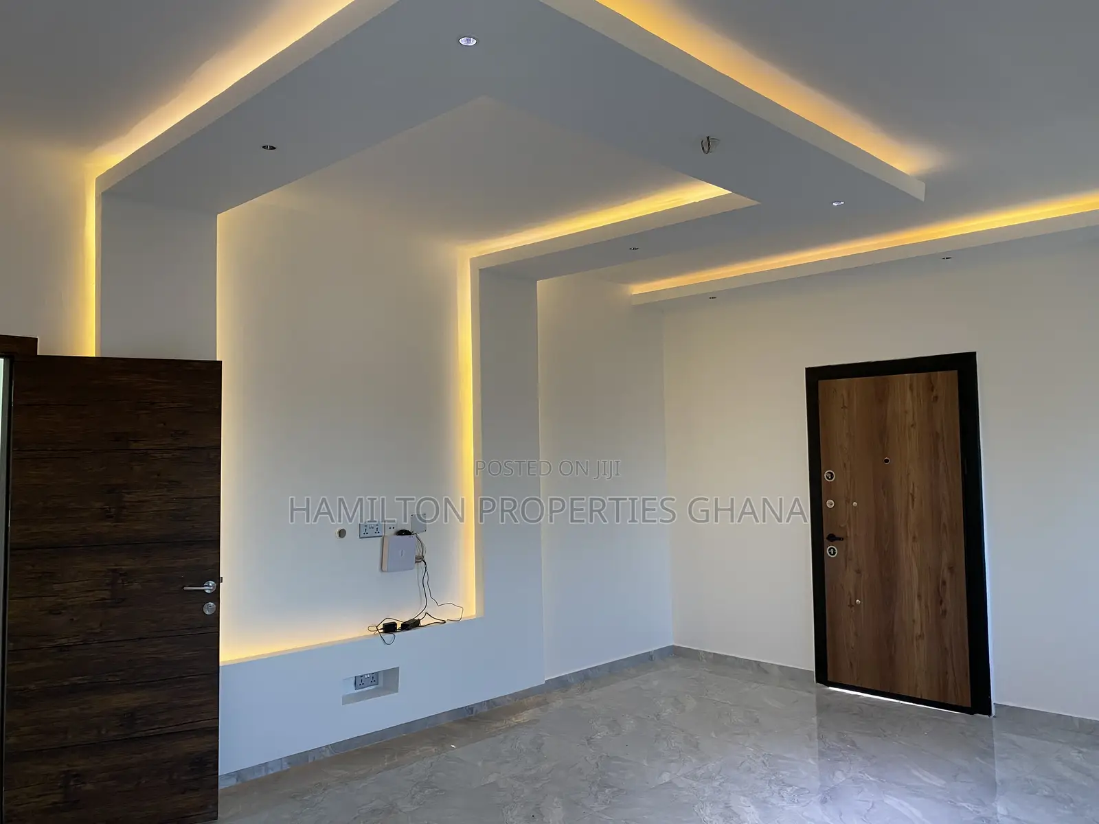 4bdrm House in Lakeside Estate for sale