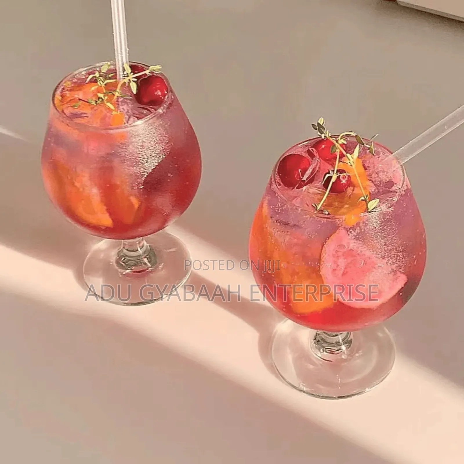 Short-Stem Glass – For Wine, Champagne, Juice Cocktails