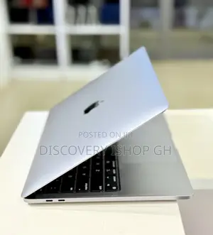 Laptop Apple MacBook Pro 2021 M1 8GB Apple M1 SSD 256GB