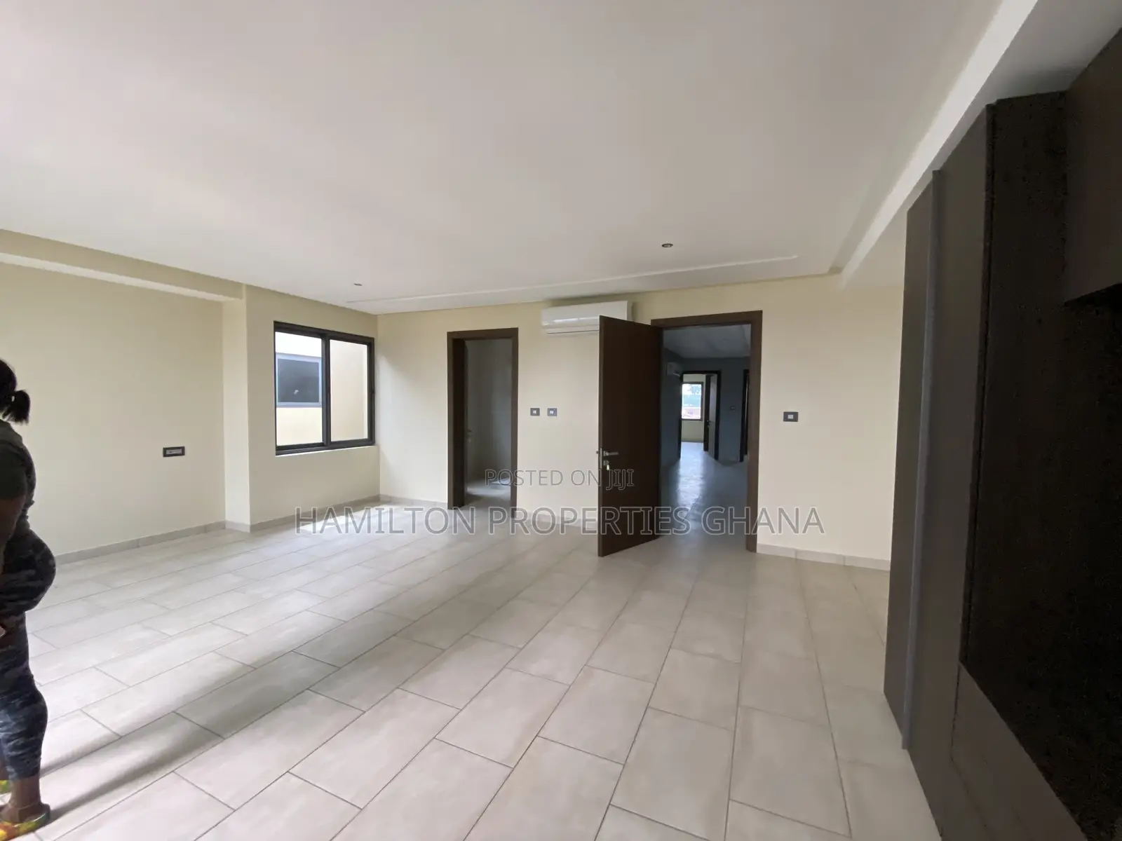 4bdrm Mansion in East Legon, Boundary Road Area for rent