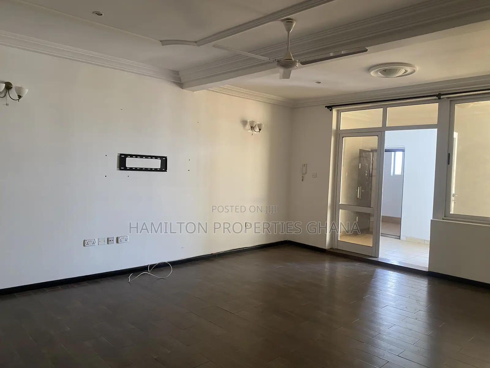 2bdrm Apartment in Adjiringanor, Adjiriganor for rent