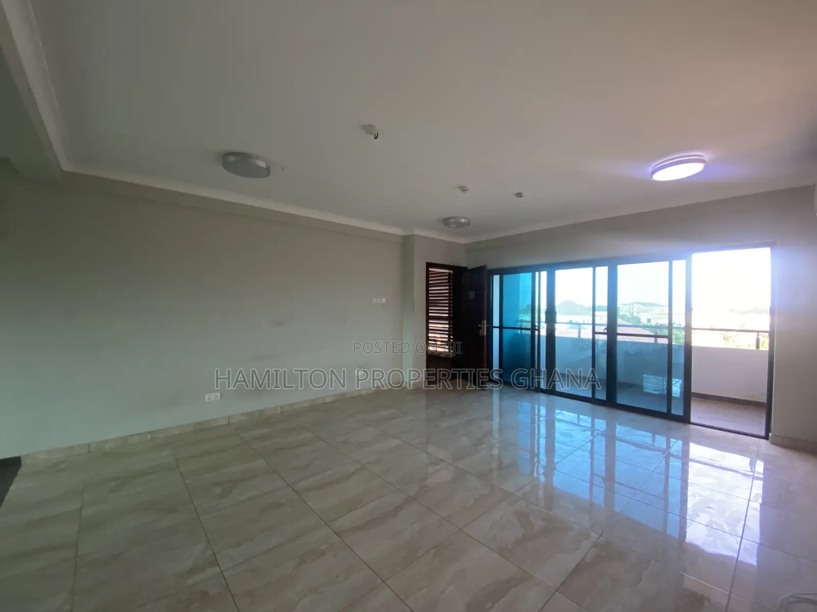 2bdrm Apartment in Adjiringano School for rent