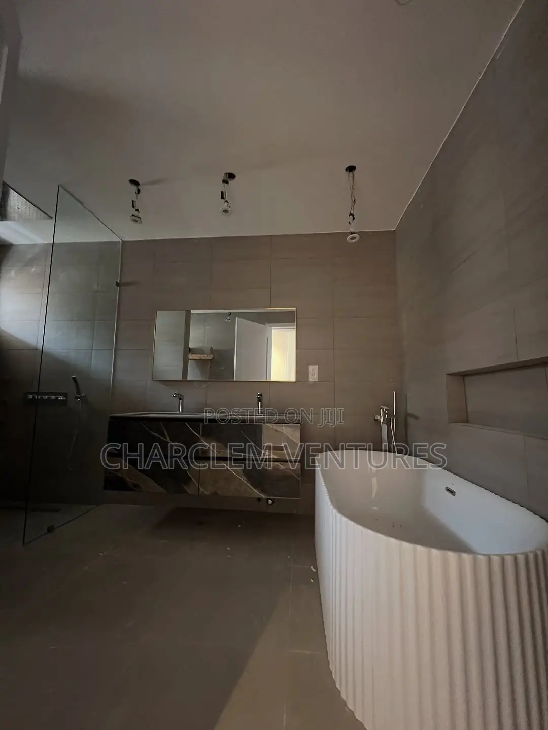 4bdrm House in Charclem Ventures, Accra Metropolitan for sale