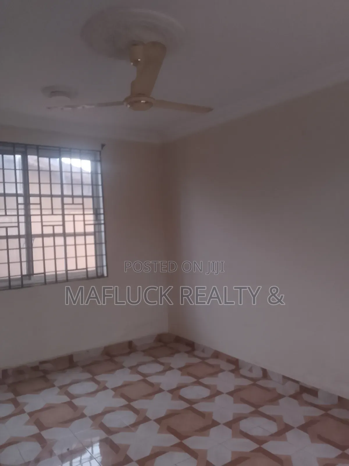 2bdrm Apartment in Lakeside Estate for rent