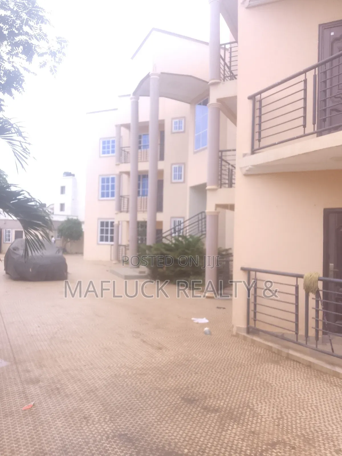 2bdrm Apartment in Lakeside Estate for rent