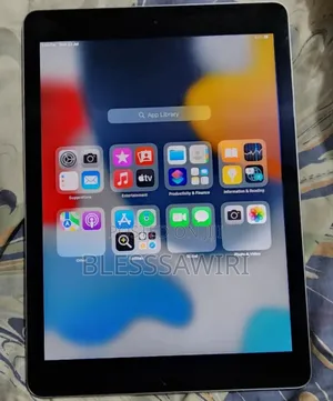 Apple iPad Air 2 128 GB Gray