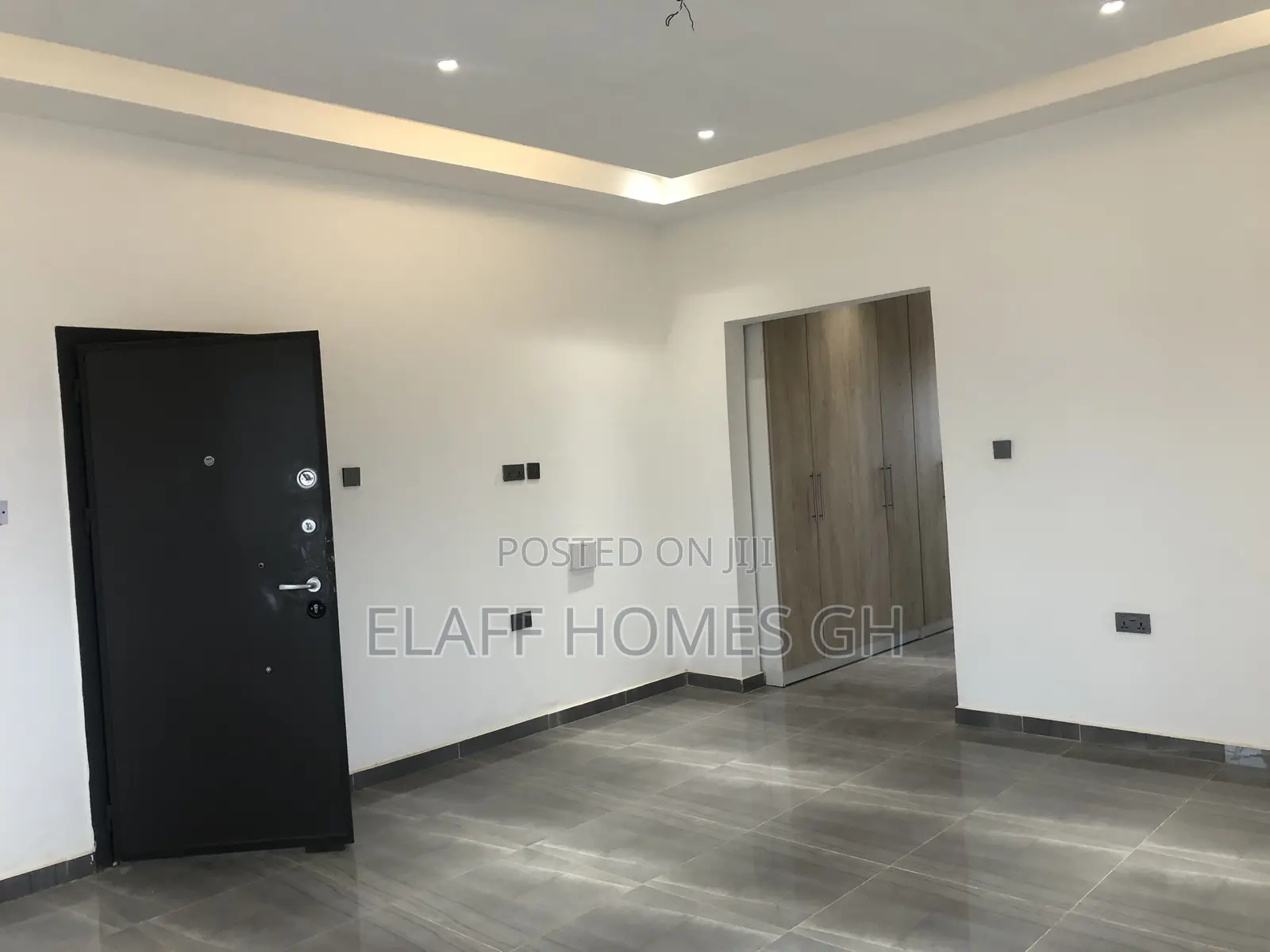 3bdrm Townhouse / Terrace in Elaffhomesgh, East Legon for rent