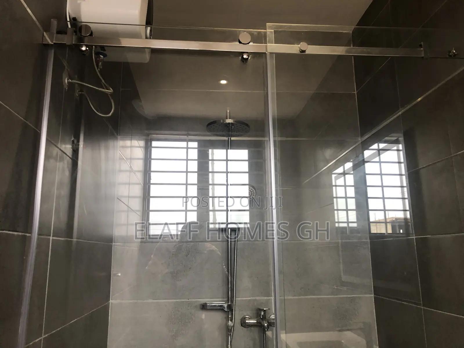 3bdrm Townhouse / Terrace in Elaffhomesgh, East Legon for rent