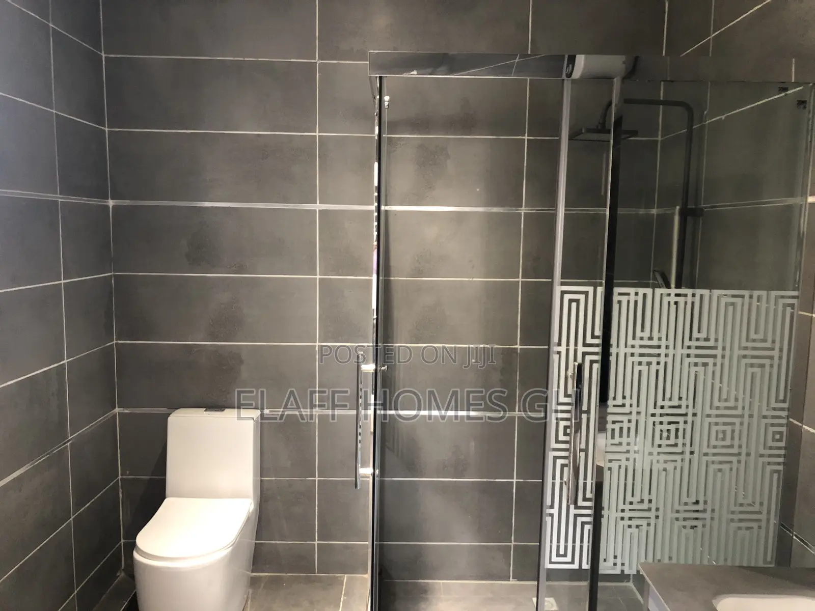 3bdrm Townhouse / Terrace in Elaffhomesgh, East Legon for rent