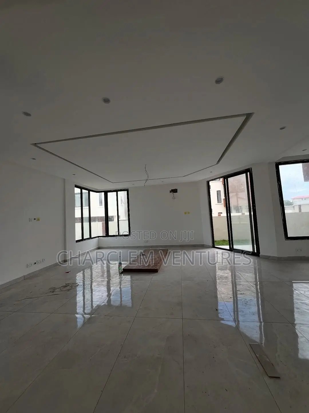 4bdrm House in Charclem Ventures, Accra Metropolitan for sale