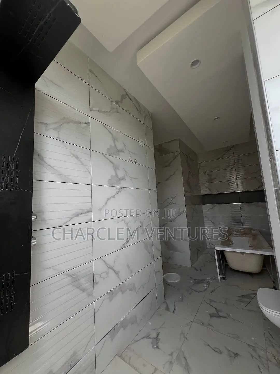 4bdrm House in Charclem Ventures, Accra Metropolitan for sale