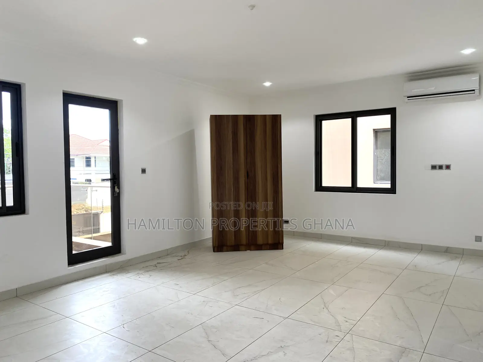 5bdrm House in East Legon for rent