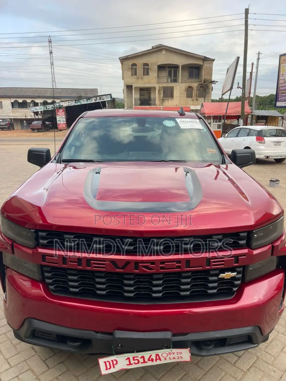 Chevrolet Silverado 2022 Burgundy