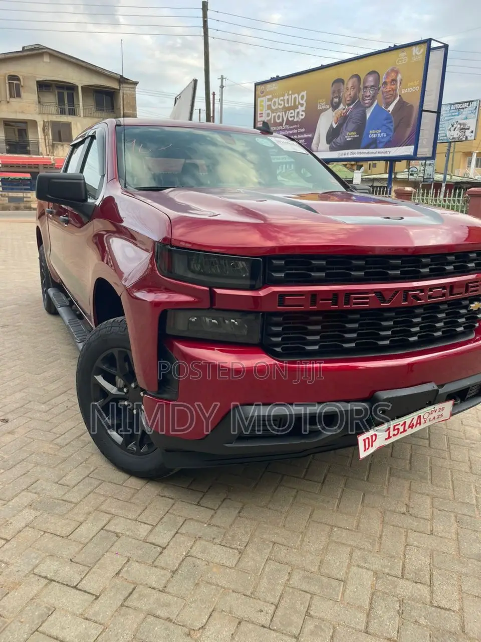 Chevrolet Silverado 2022 Burgundy