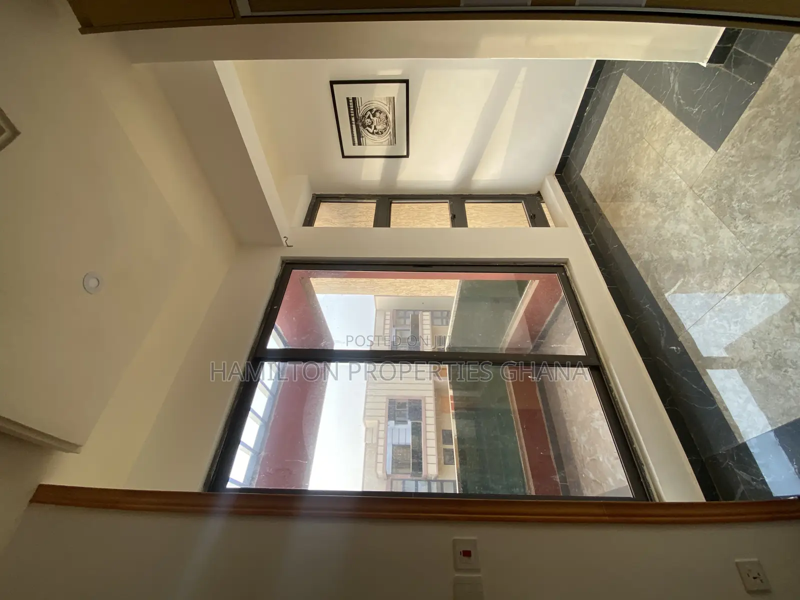 3bdrm Townhouse / Terrace in Adjiringano, School Junction for rent