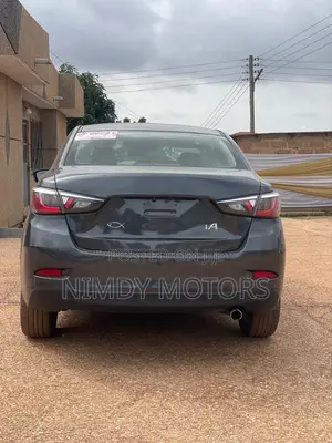 Toyota Yaris iA 1.5 FWD 2016 Gray