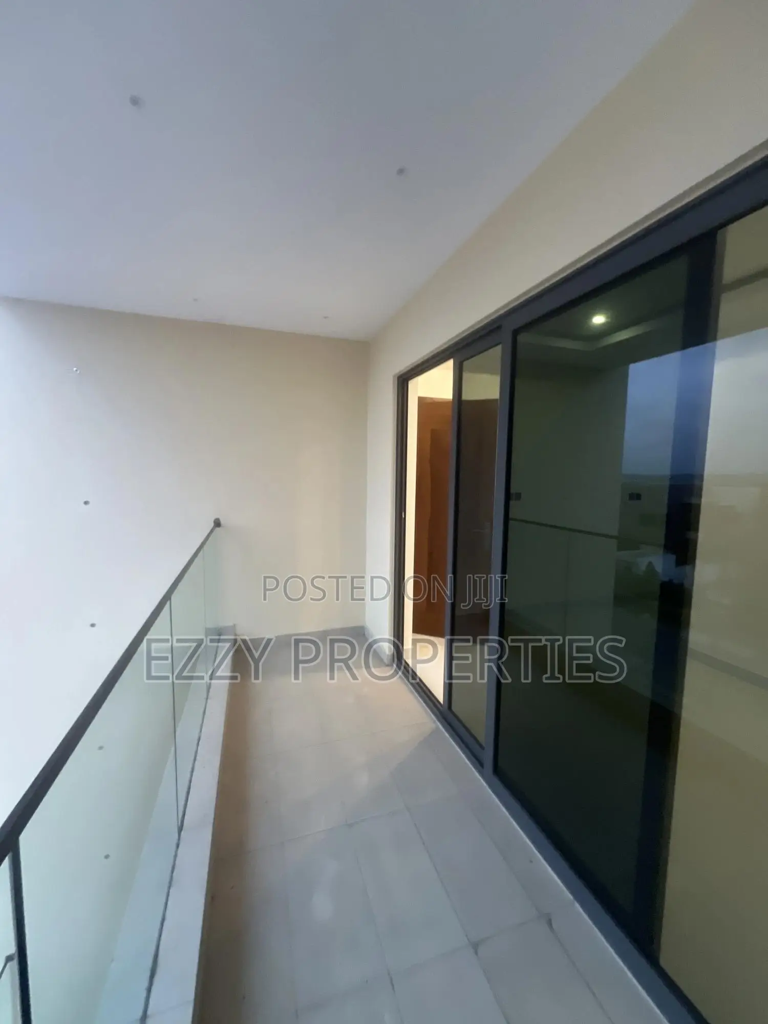 4bdrm House in 100, East Legon for sale