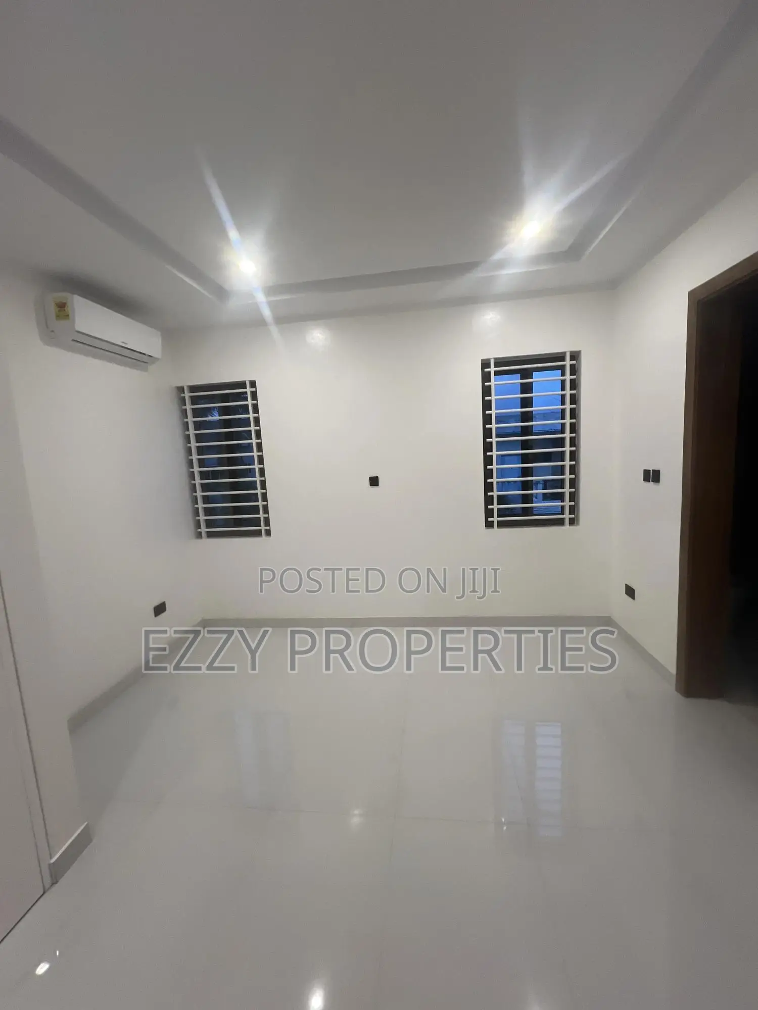 4bdrm House in 100, East Legon for sale