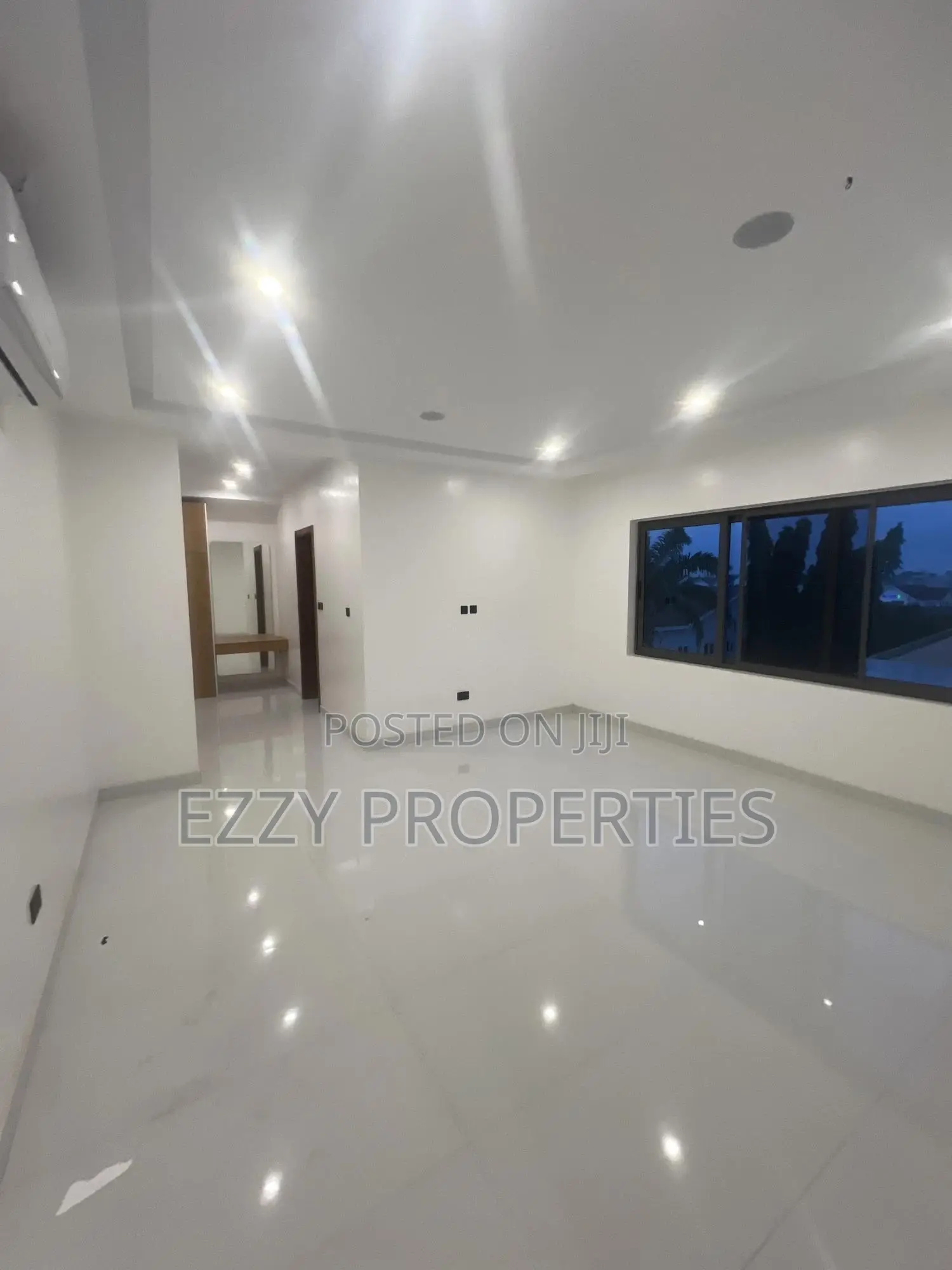 4bdrm House in 100, East Legon for sale