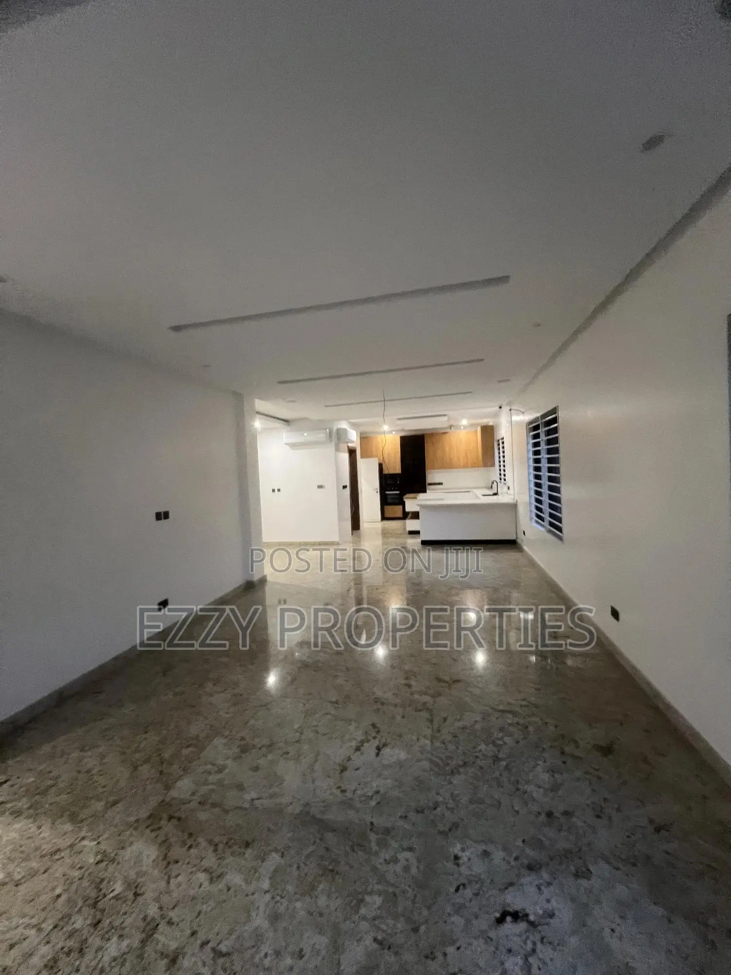 4bdrm House in 100, East Legon for sale