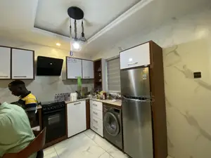 2bdrm Apartment in School Junction for rent