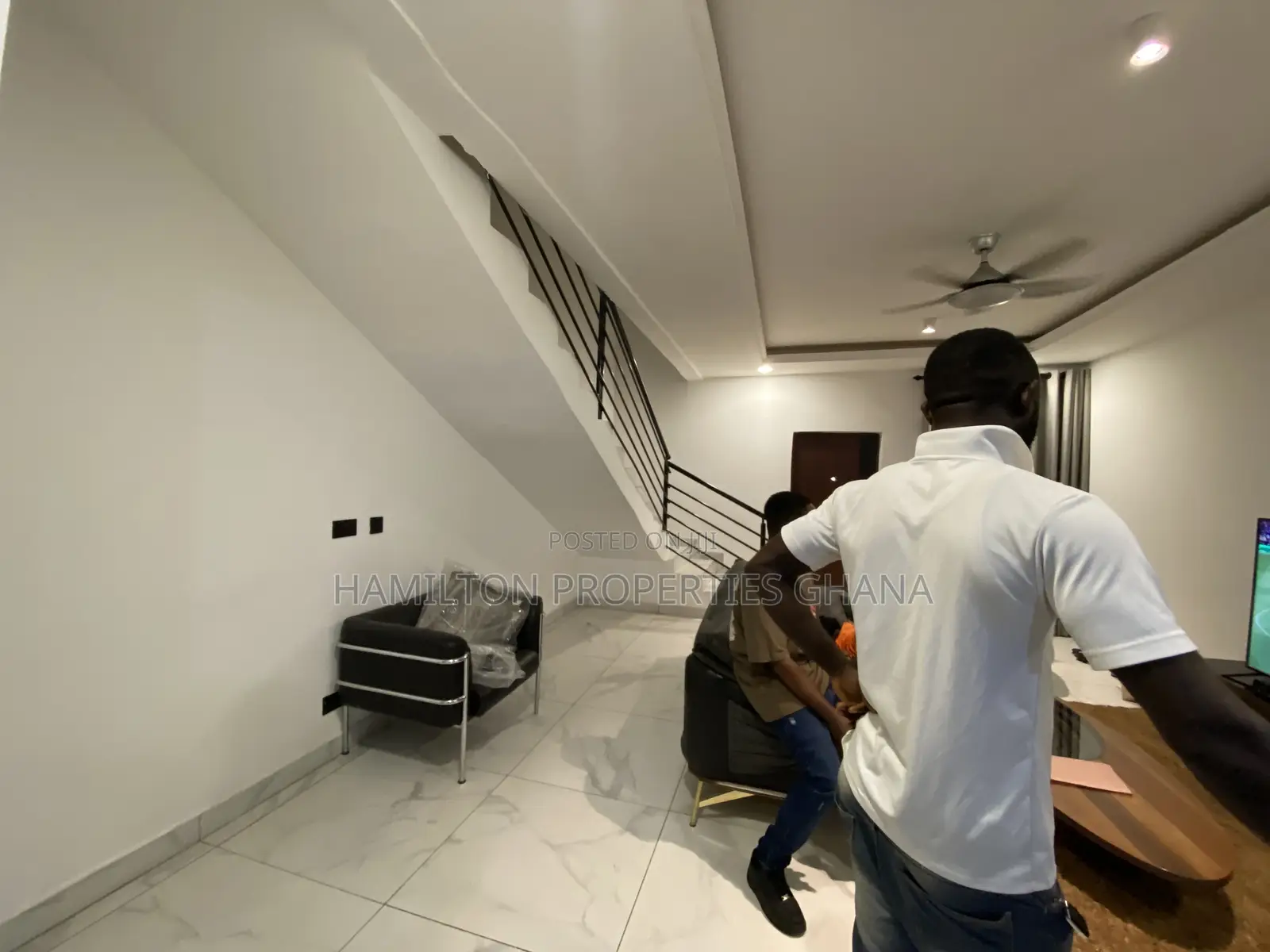 2bdrm Apartment in School Junction for rent