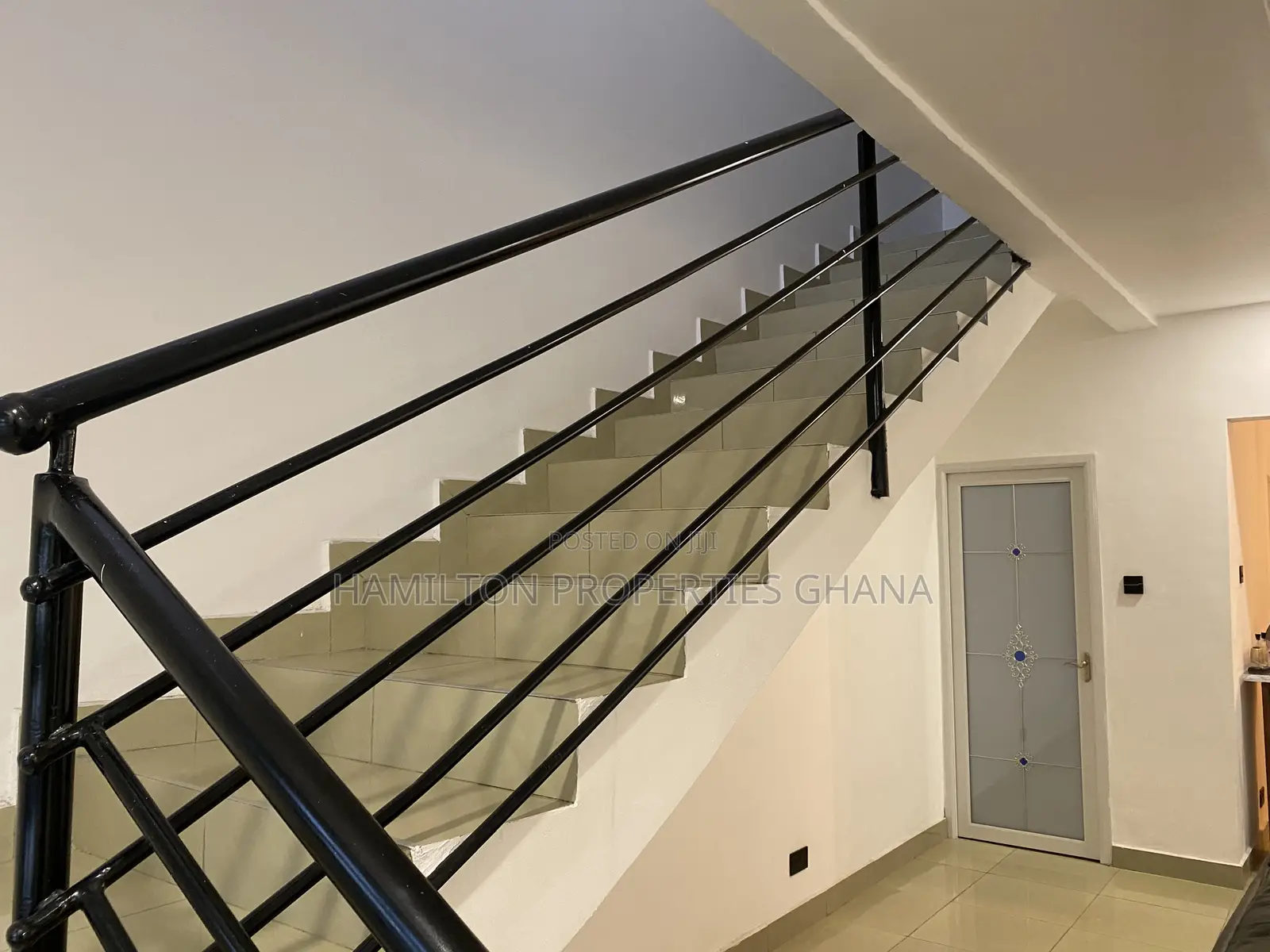 2bdrm Apartment in School Junction for rent