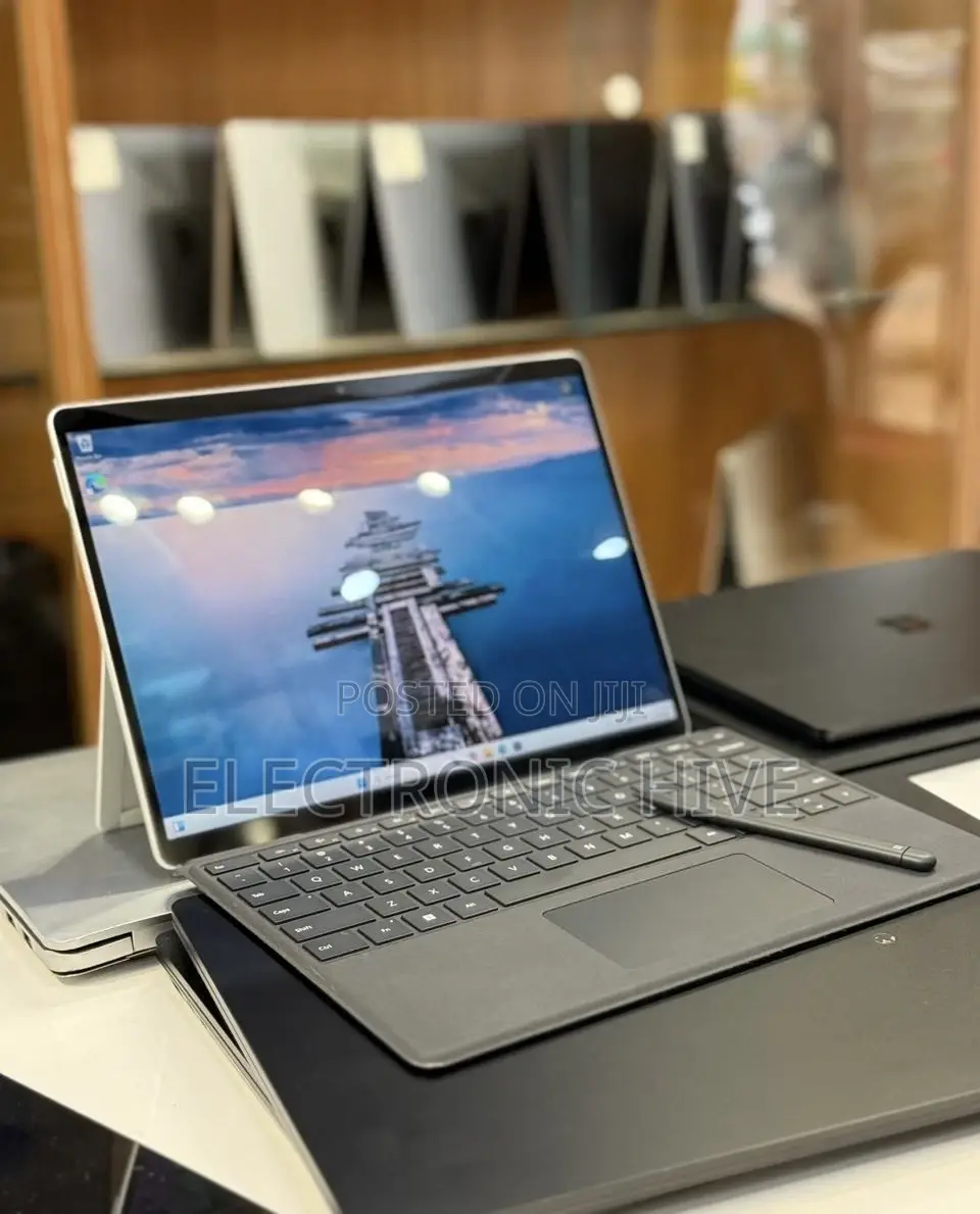 Laptop Microsoft Surface Pro 8 32GB Intel Core I7 SSD 1T