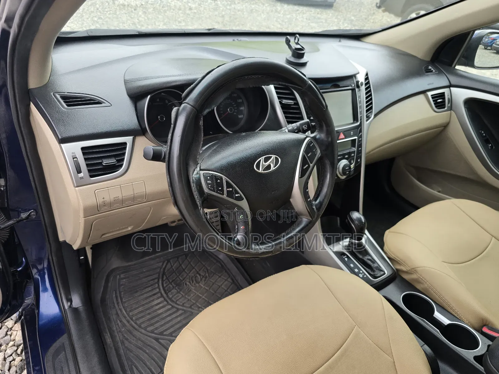 Hyundai Elantra SE Sedan FWD (2.0L 4cyl 6M) 2017 Blue