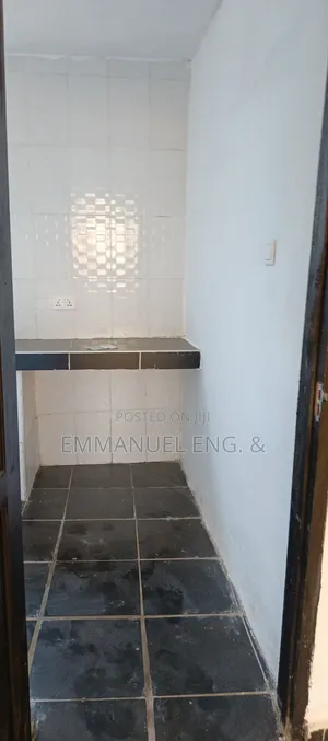 1bdrm Apartment in Anaji, Takoradi for rent